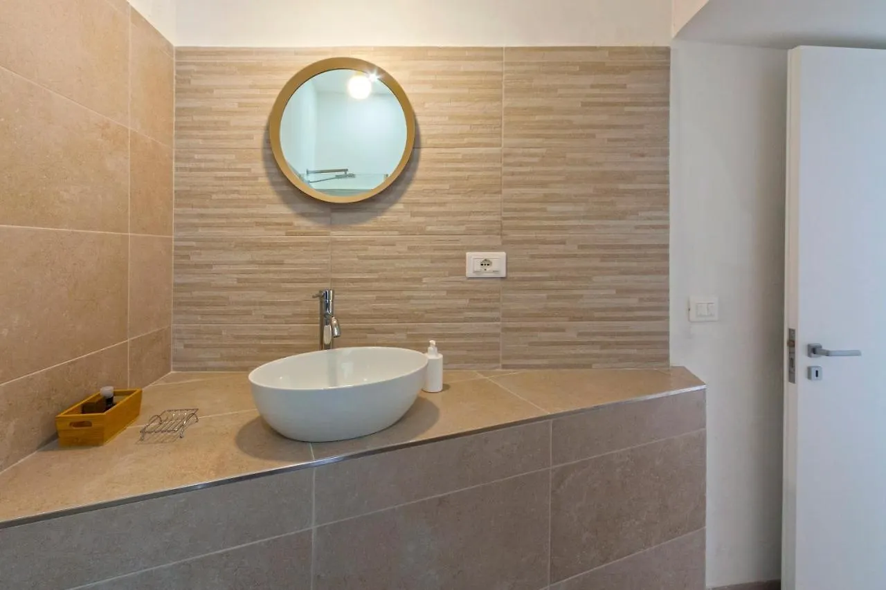 Internouno Al Duomo Apartman Szirakúza 0*,  Olaszország